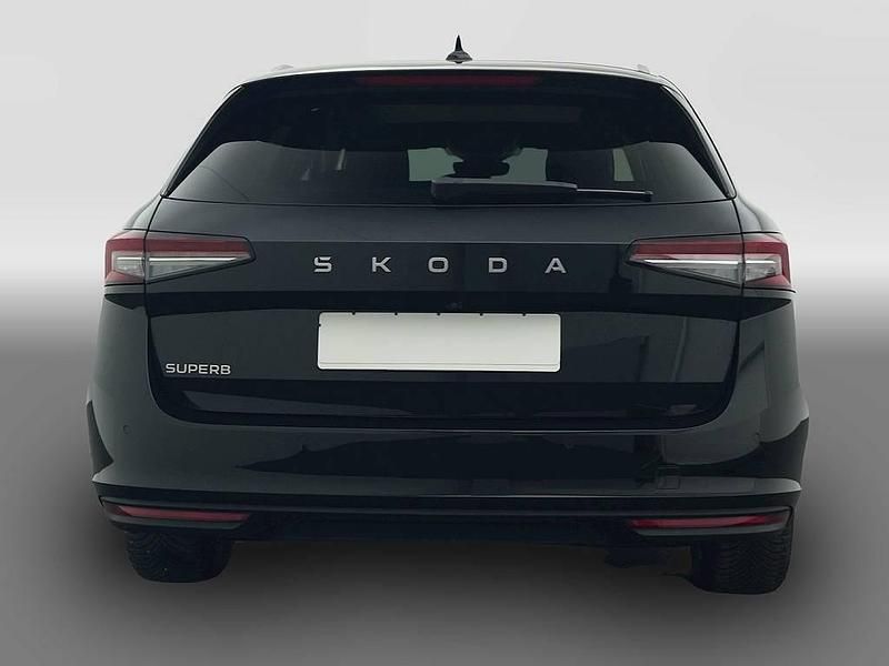 Gebraucht Skoda Superb Selection 150 PS (110 kW) 2025 Schwarz Kombi