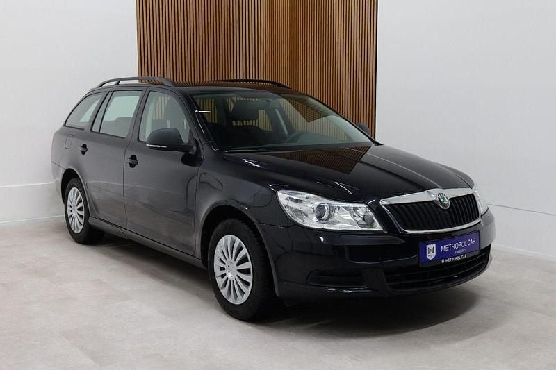 Gebraucht Skoda Octavia 122 PS (89 kW) 2012 Schwarz Kombi