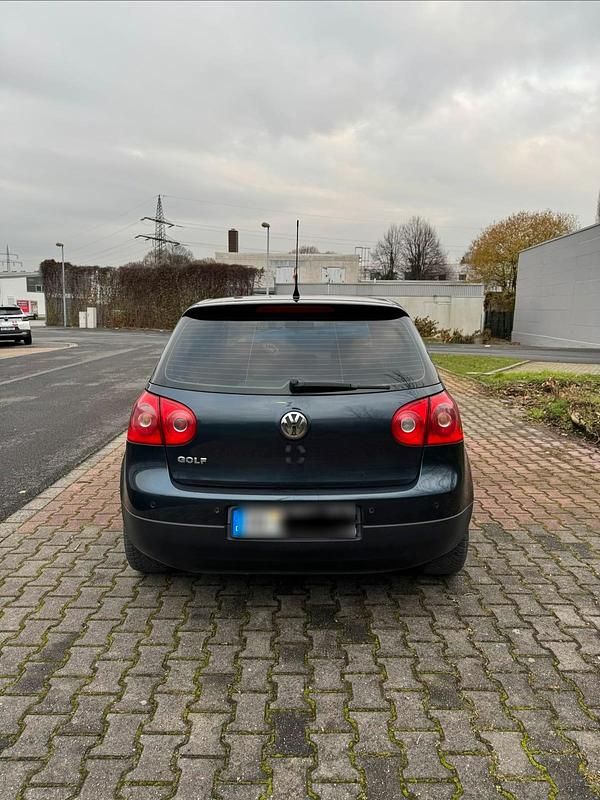 Gebraucht VW Golf V 80 PS (58 kW) 2007 Blau Limousine