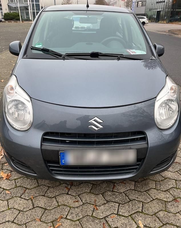 Grau Gebraucht 2011 Suzuki Alto Kleinwagen | 2.750 € (Fairer Preis) - Bild 1/4