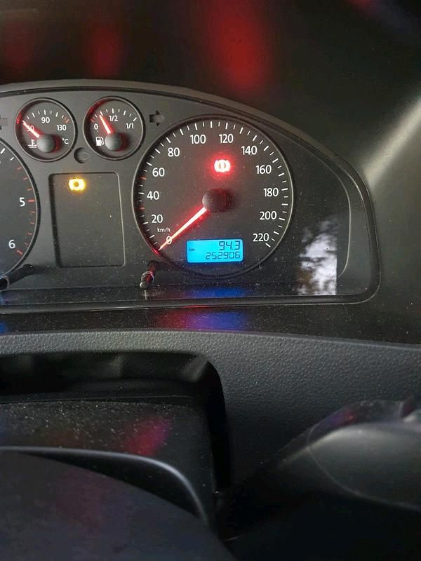 Second-hand VW T5 2008 Negru Van