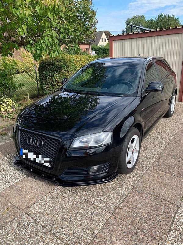 Schwarz Gebraucht 2009 Audi A3 Sportback S-Line Kleinwagen | 5.000 € (Fairer Preis) - Bild 1/4