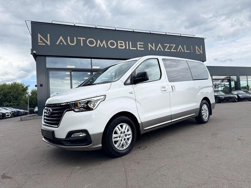 Weiß Gebraucht 2020 Hyundai H-1 Trend Van / Kleinbus | 28.499 € (Fairer Preis) - Bild 1/4