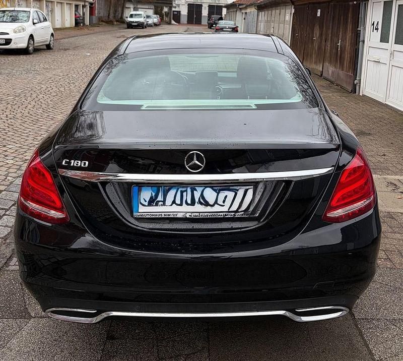 Gebraucht Mercedes C180 Edition 156 PS (114 kW) 2016 Schwarz Limousine