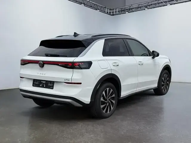 Neu VW T-Roc Pro 150 PS (110 kW) 2026 SUV