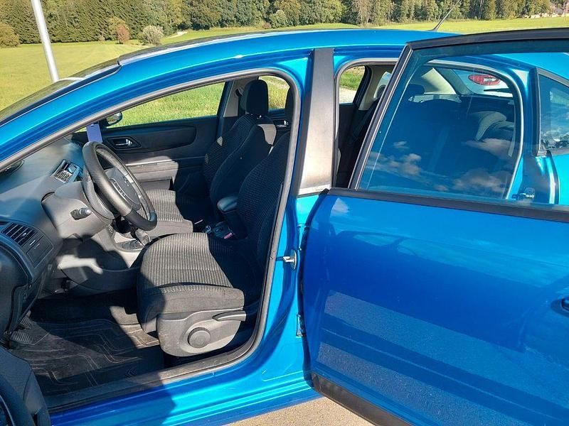 Gebraucht Citroën C4 Tendance 120 PS (88 kW) 2008 Blau Limousine