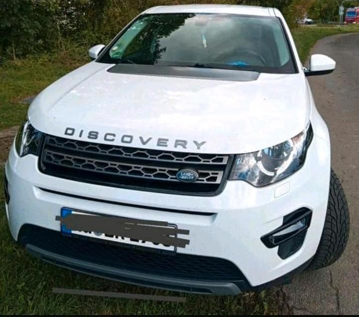 Weiß Gebraucht 2016 Land Rover Discovery Sport SE SUV | 9.800 € - Bild 1/4