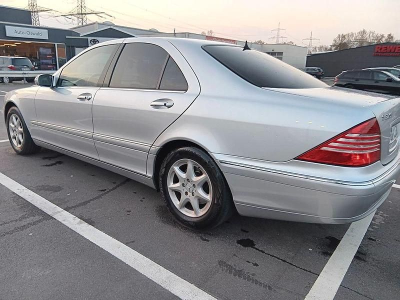Gebraucht Mercedes S320 204 PS (150 kW) 2005 Grau Limousine