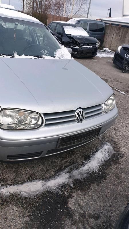 Gebraucht VW Golf IV 105 PS (77 kW) 2002 Silber Limousine
