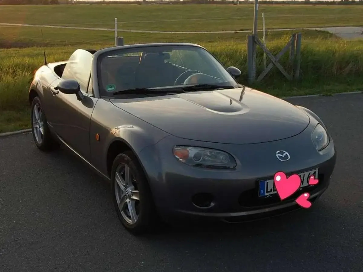 Gebraucht Mazda MX5 Emotion 126 PS (92 kW) 2007 Grau Cabrio