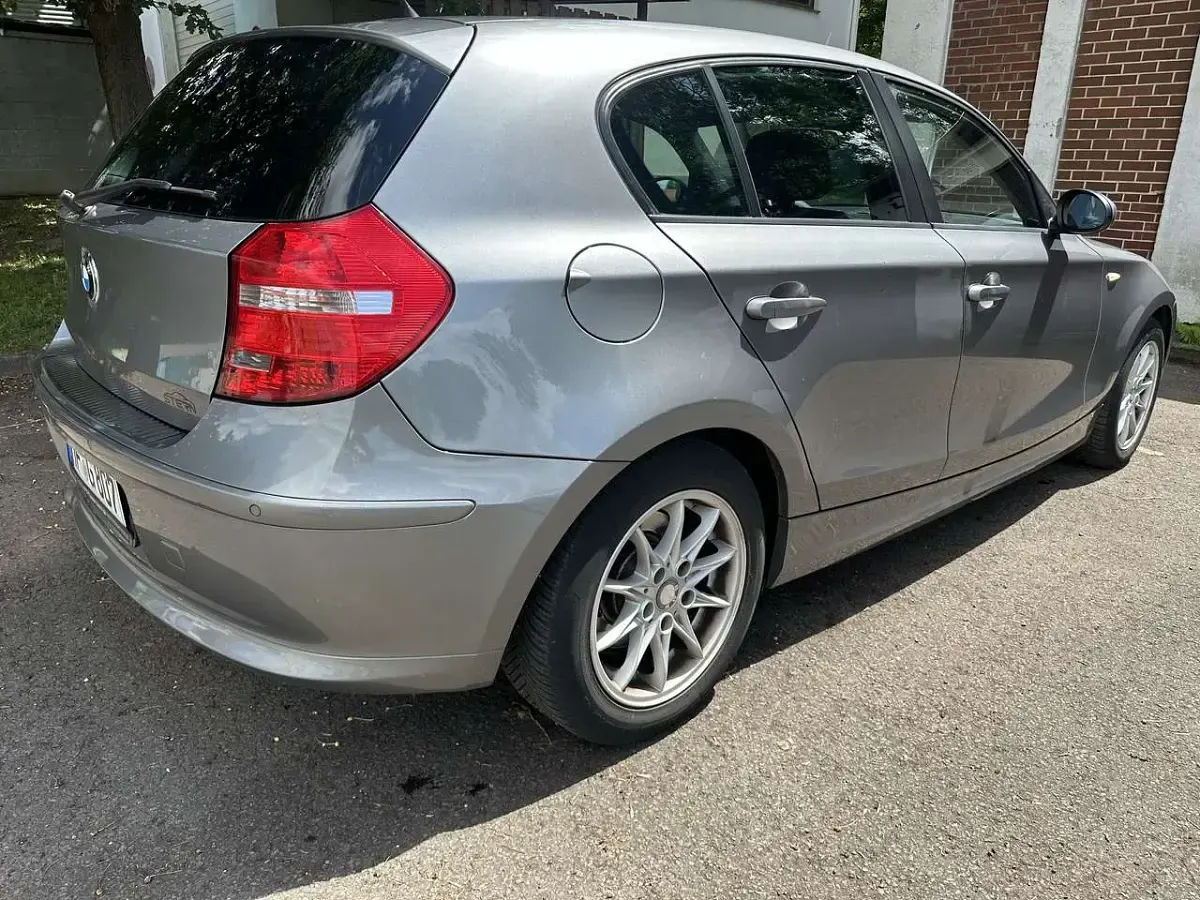 Gebraucht BMW 120 170 PS (125 kW) 2009 Kleinwagen