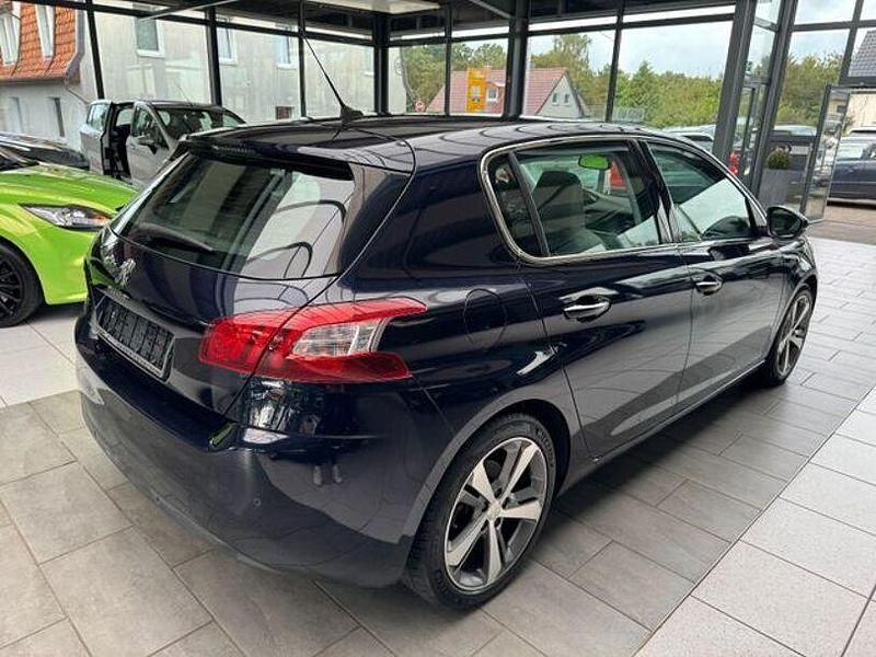 Gebraucht Peugeot 308 Allure 116 PS (85 kW) 2013 Blau Limousine
