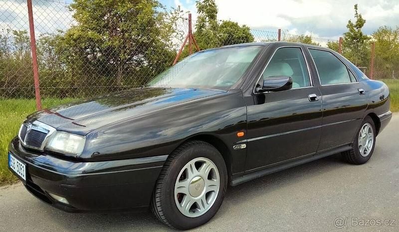 Schwarz Gebraucht 2000 Lancia Kappa Limousine | 6.400 € - Bild 1/4