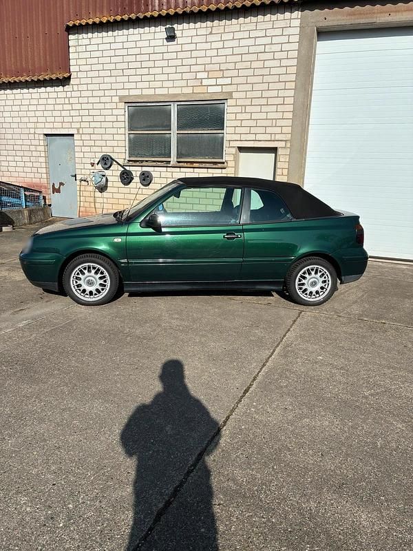 Gebraucht VW Golf Cabriolet 100 PS (73 kW) 1999 Grün Cabrio