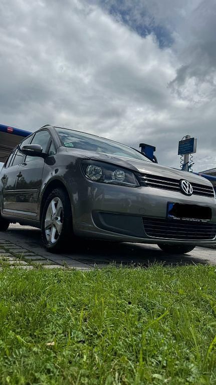 Gebraucht VW Touran 140 PS (102 kW) 2010 Van / Kleinbus