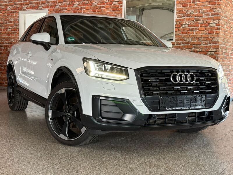 Gletscherweiß metallic Gebraucht 2018 Audi Q2 S-Line SUV | 23.500 € (Fairer Preis) - Bild 1/4