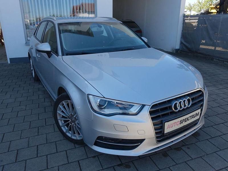 Używany Audi A3 Ambition 150 KM (110 kW) 2013 Srebrny Sedan/Limuzyna