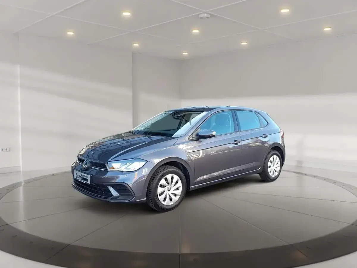 Gebraucht VW Polo Life 80 PS (58 kW) 2025 Rauchgrau metallic Kleinwagen