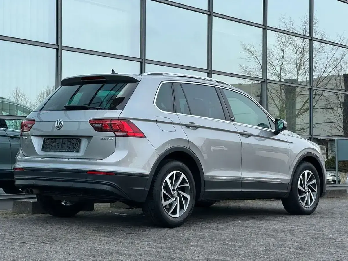 Gebraucht VW Tiguan Sound 150 PS (110 kW) 2017 Silber SUV