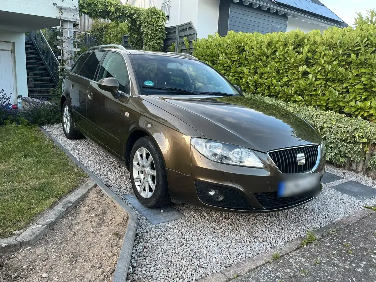 Gebraucht Seat Exeo 120 PS (88 kW) 2011 Braun Kombi