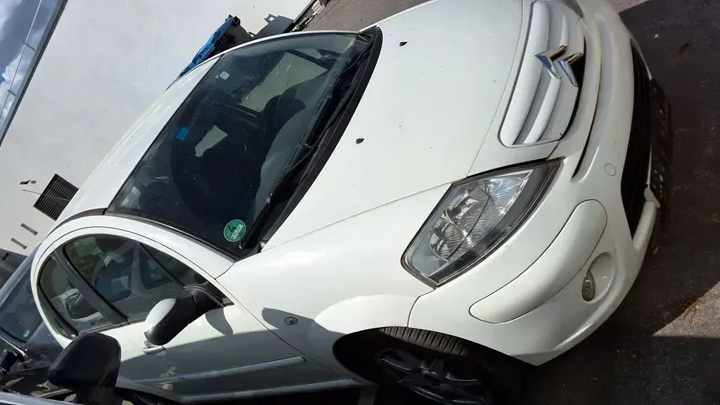 Usado Citroën C3 Exclusive 73 CV (53 kW) 2008 Blanco Berlina