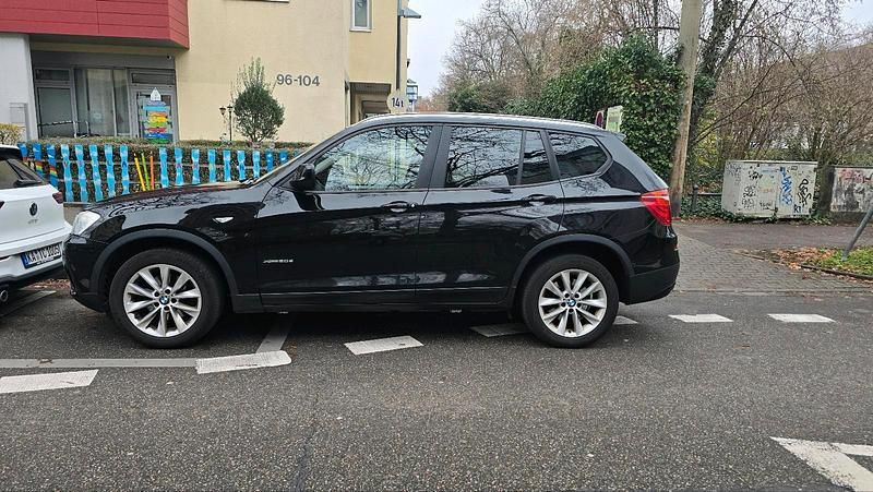 Schwarz Gebraucht 2010 BMW X3 SUV | 8.450 € (Fairer Preis) - Bild 1/4