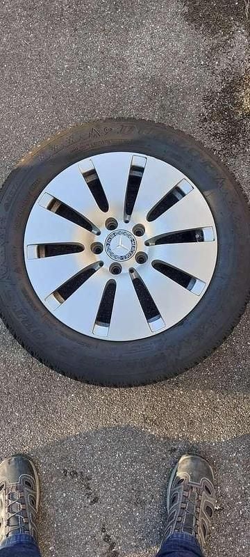 Gebraucht Mercedes C220 170 PS (125 kW) 2015 Beige Limousine