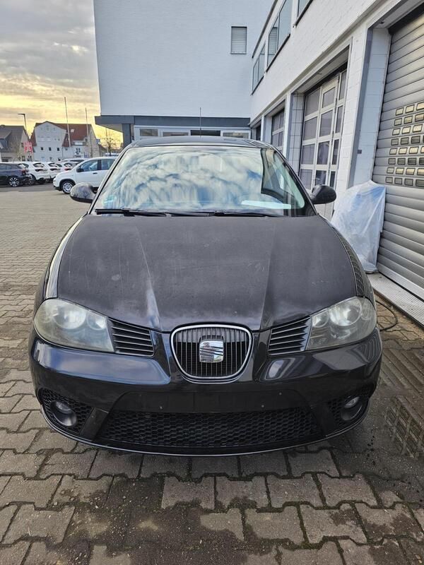 Schwarz Gebraucht 2007 Seat Ibiza Limousine | 1.000 € - Bild 1/4