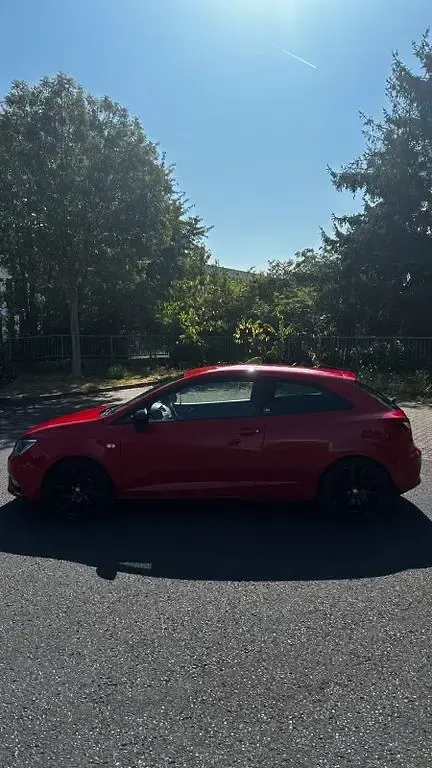 Gebraucht Seat Ibiza SC 105 PS (77 kW) 2014 Rot Kleinwagen