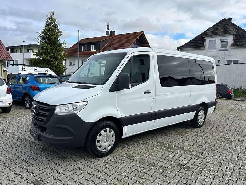 Arktikweiss Gebraucht 2021 Mercedes Sprinter Van | 28.950 € - Bild 1/4