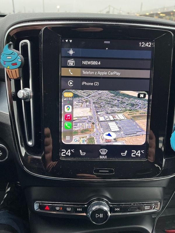 Gebraucht Volvo XC40 Momentum 150 PS (110 kW) 2020 Blau SUV