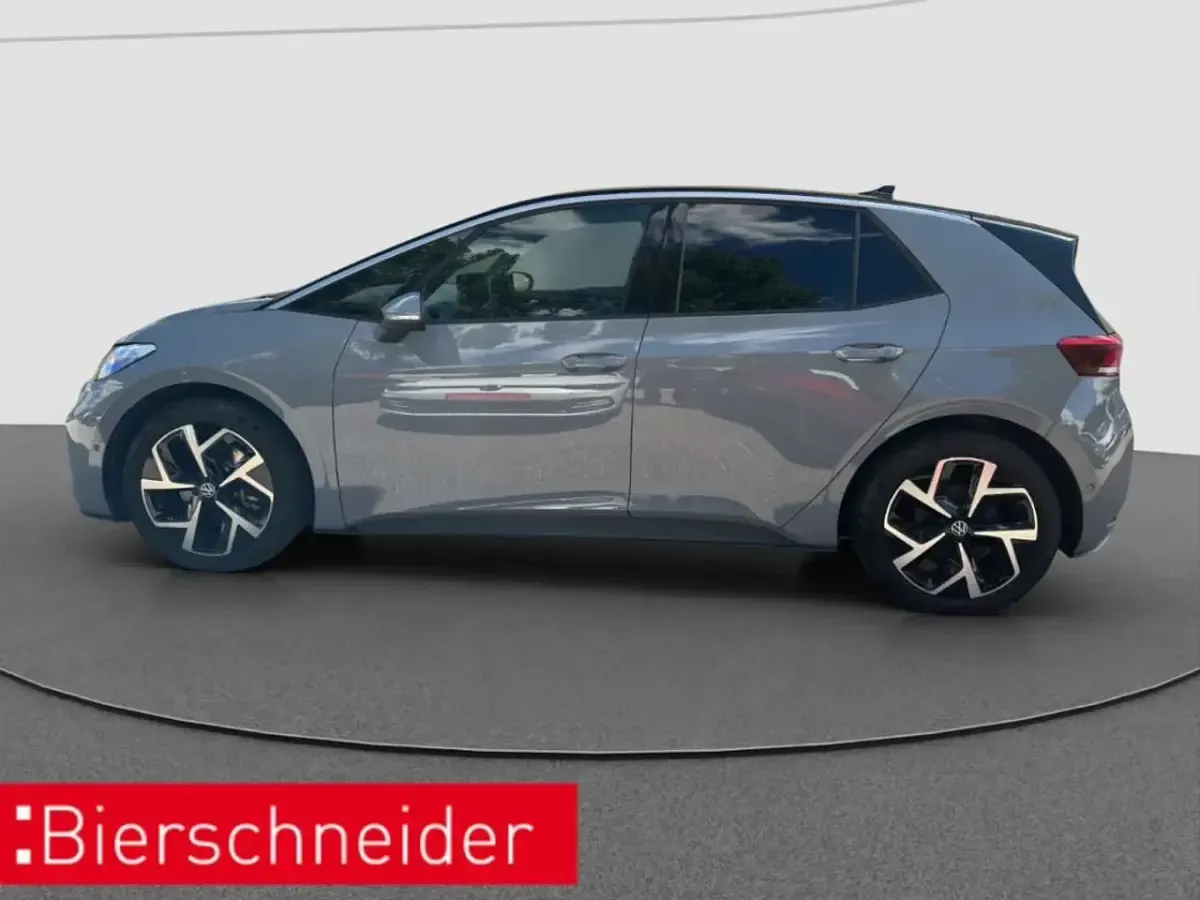 Gebraucht VW ID.3 Pro 150 kW (204 PS) 2024 Mondsteingrau Kleinwagen