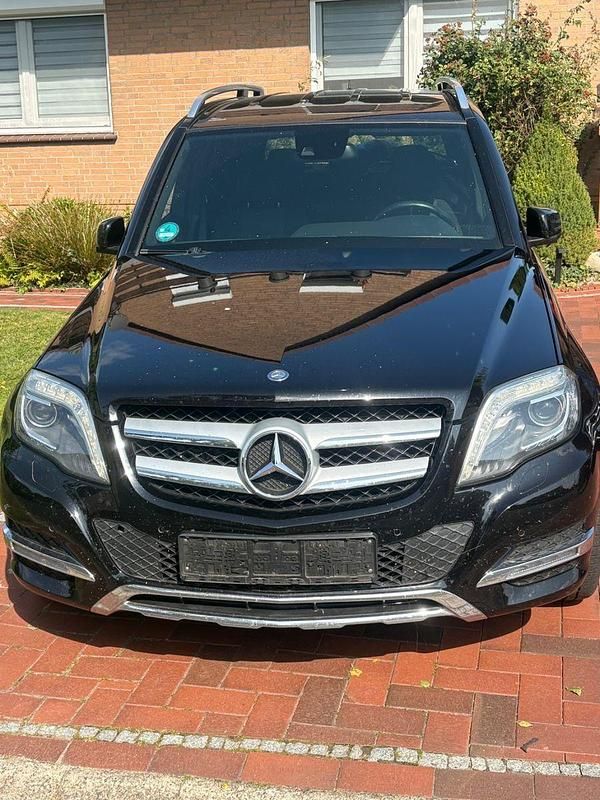 Gebraucht Mercedes GLK250 204 PS (150 kW) 2013 Schwarz SUV