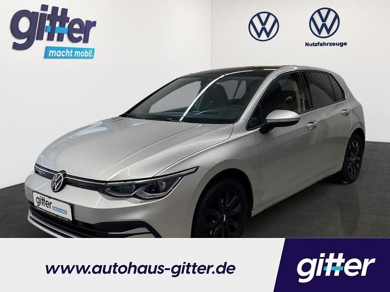 Silber Gebraucht 2020 VW Golf VII Life Limousine | 20.429 € (Fairer Preis) - Bild 1/4