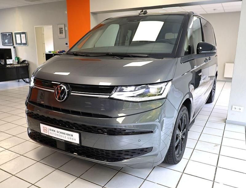 Grau Gebraucht 2024 VW Multivan Edition Van | 48.480 € (Etwas zu teuer) - Bild 1/4