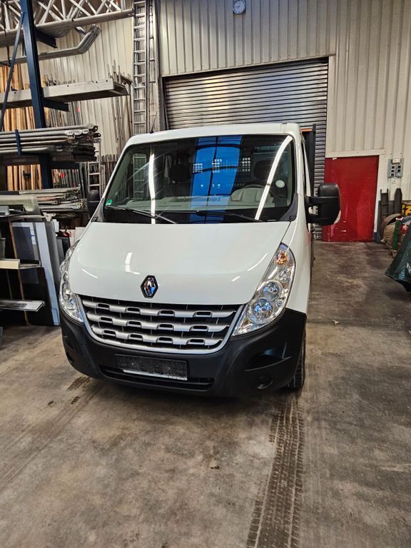 Weiß Gebraucht 2012 Renault Master Van | 9.999 € (Guter Preis) - Bild 1/4