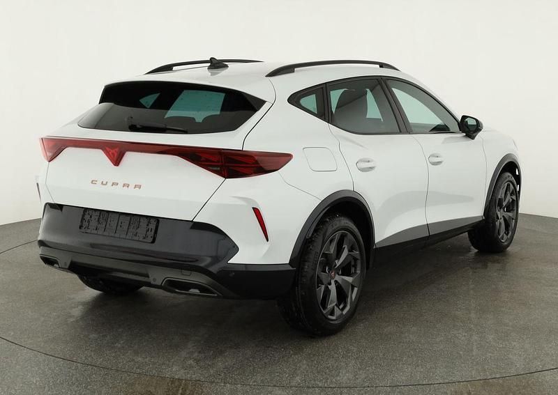 Nowe Cupra Formentor 150 KM (110 kW) 2026 Biały SUV