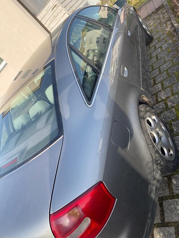 Gebraucht Audi A6 170 PS (125 kW) 2002 Grau Limousine