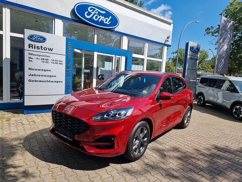 Gebraucht Ford Kuga ST-Line X 150 PS (110 kW) 2022 Rot SUV