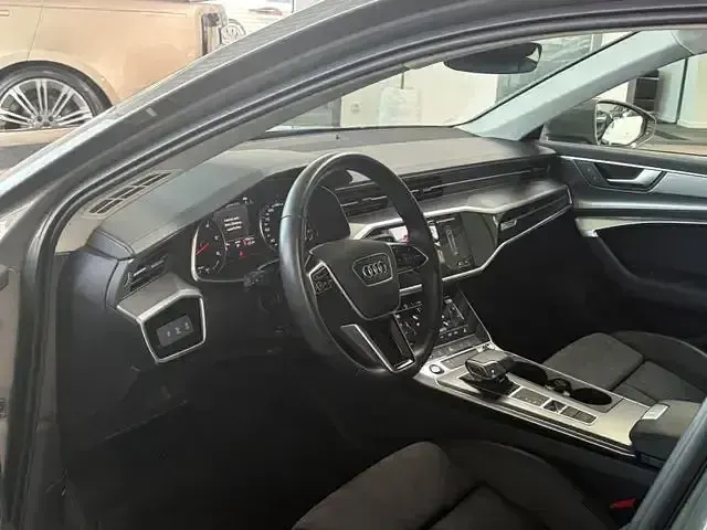 Gebraucht Audi A6 Design 204 PS (150 kW) 2022 Grau Kombi