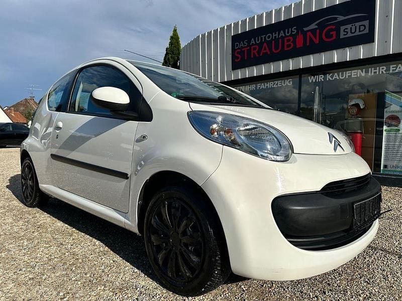 Weiß Gebraucht 2008 Citroën C1 Style Kleinwagen | 1.990 € - Bild 1/4