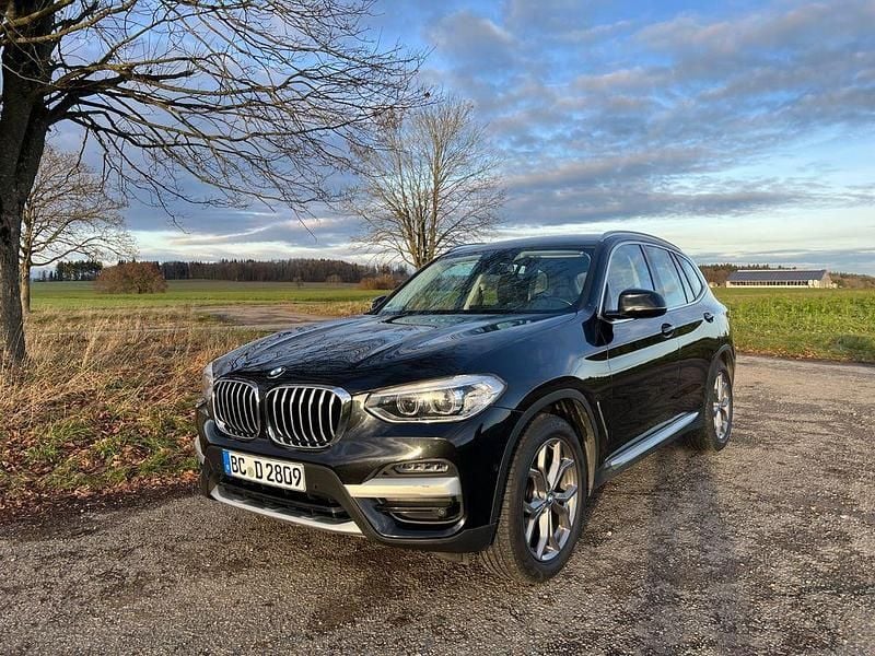 Schwarz Gebraucht 2020 BMW X3 Advantage SUV | 27.800 € (Guter Preis) - Bild 1/4