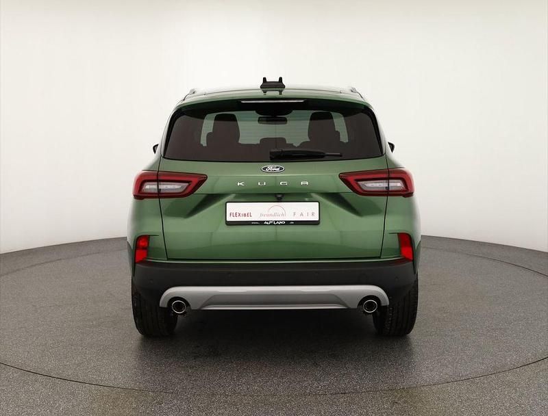 Gebraucht Ford Kuga Titanium 186 PS (136 kW) 2024 Silber SUV