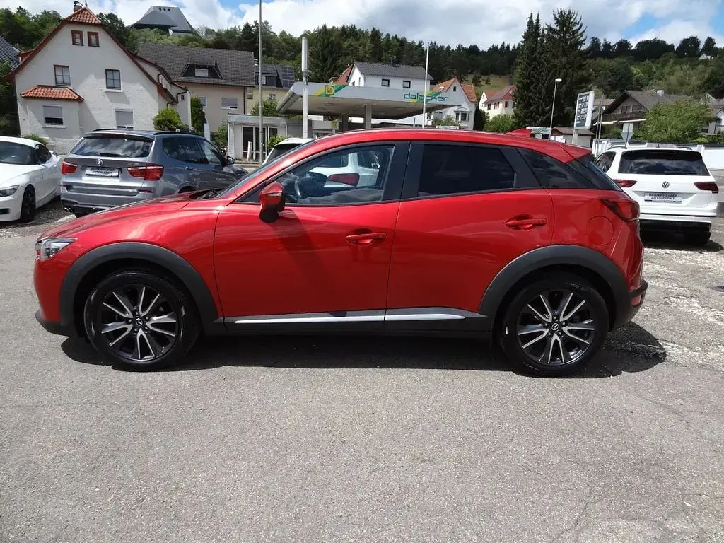 Gebraucht Mazda CX-3 Sports-Line 120 PS (88 kW) 2017 Rot SUV