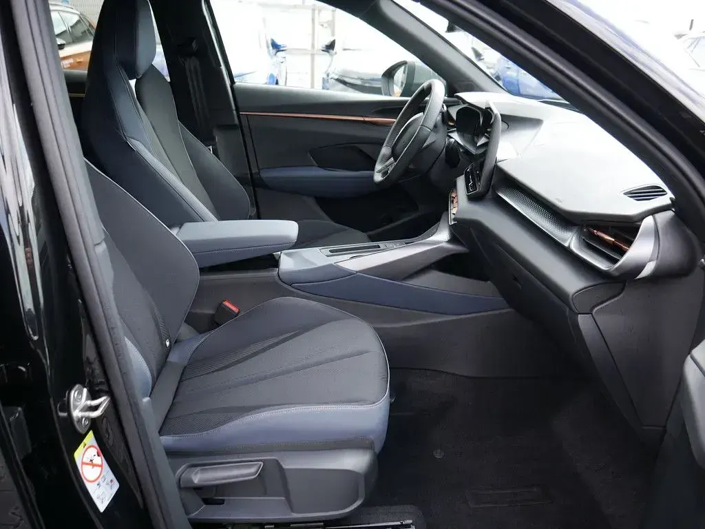 Neu Cupra Terramar 204 PS (150 kW) 2026 Schwarz SUV