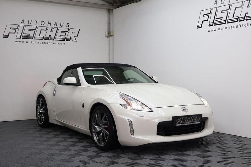 Gebraucht Nissan 370Z Pack 328 PS (241 kW) 2017 Weiß Cabrio