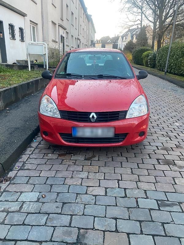 Gebraucht Renault Clio II 75 PS (55 kW) 2012 Rot Kleinwagen