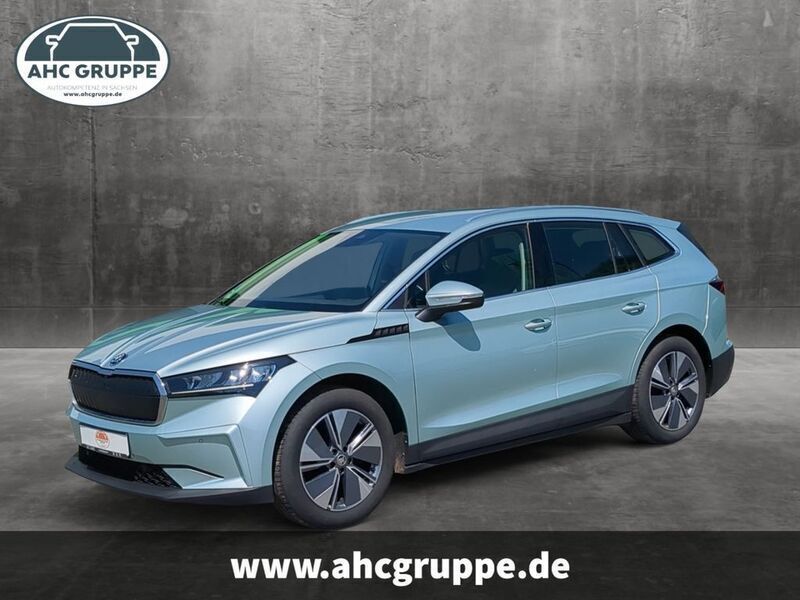 Silber Gebraucht 2021 Skoda Enyaq iV Loft SUV | 20.990 € (Superpreis) - Bild 1/4