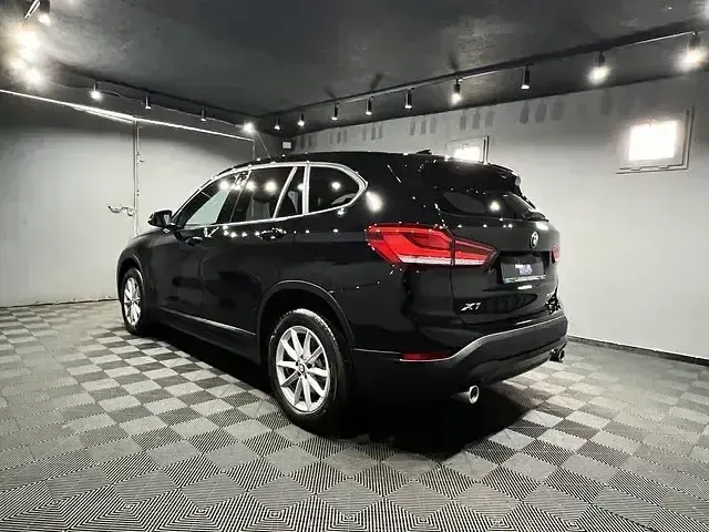 Gebraucht BMW X1 Advantage 190 PS (139 kW) 2022 Schwarz SUV