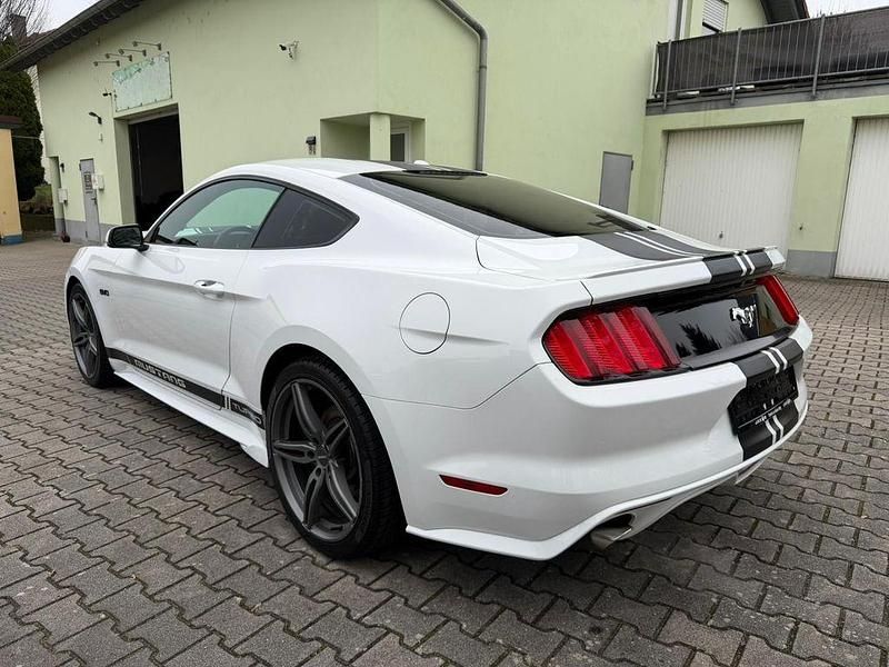 Gebraucht Ford Mustang GT 314 PS (230 kW) 2015 Weiß Coupé